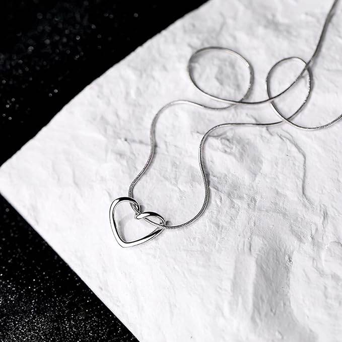 Elegant Heart Pendant Necklace - CRIMARA