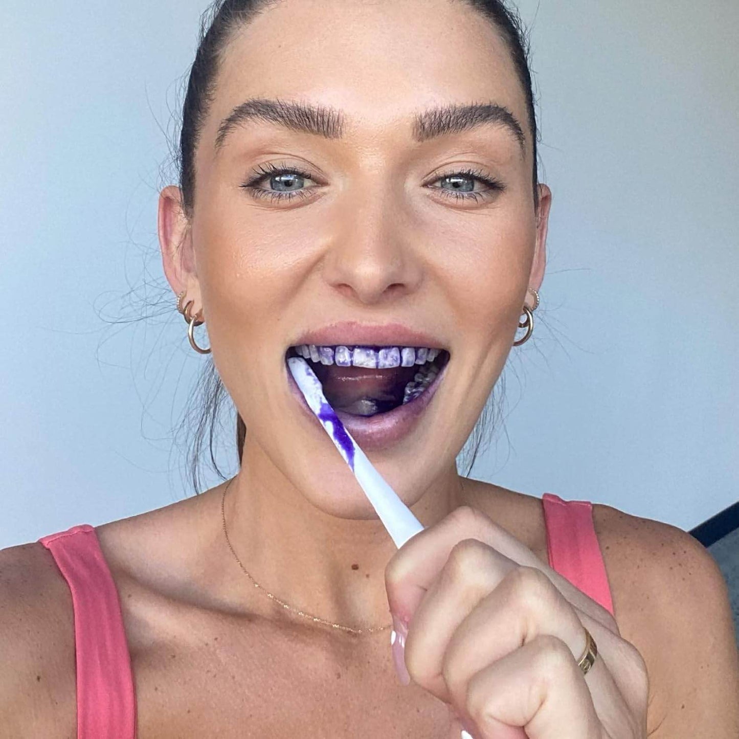 Hismile v34 Colour Corrector, Tooth Stain Concealer, Teeth Whitening Booster - CRIMARA